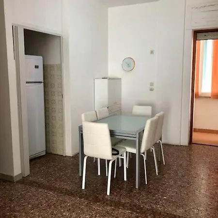 A 50 Metri Dal Mare A Apartment *