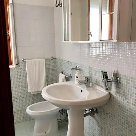 Apartment A 50 Metri Dal Mare A
